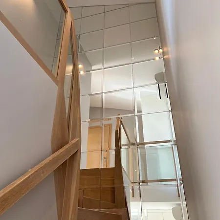 Zeta - 2 Apartament