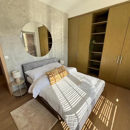 Zeta - 2 * Устронь